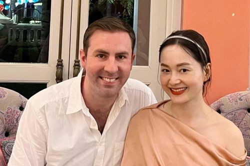 Cuộc sống hôn nhân hạnh phúc của Lan Phương và chồng Tây
