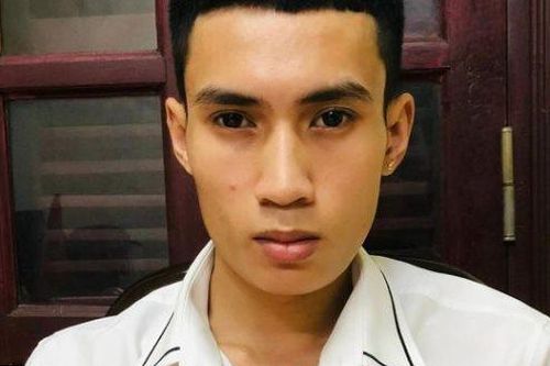 Tạm giữ đối tượng giao ma túy cho khách lúc nửa đêm