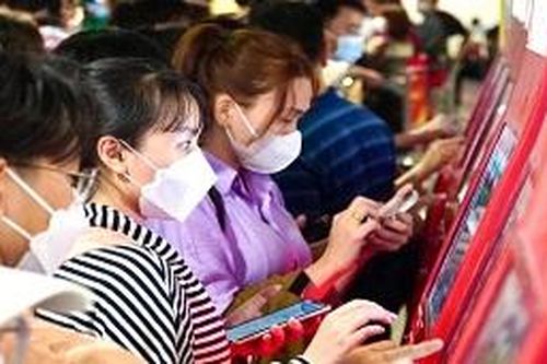 Dừng dịch vụ ưu tiên làm thủ tục hàng không tại sân bay
