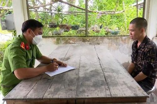 Khởi tố đối tượng nửa đêm lẻn vào nhà dân rạch mùng trộm điện thoại