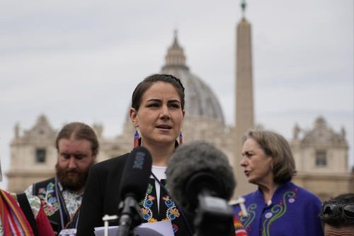 Người bản địa Canada đòi Vatican trả lại cổ vật