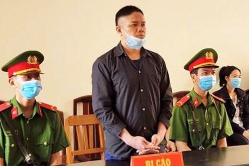 Giận vợ bỏ nhà đi, đốt nhà gây cháy luôn nhà hàng xóm