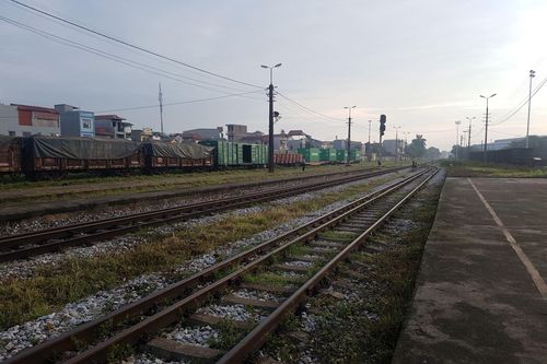 Lý do Dự án nâng cấp đường sắt Hà Nội – TP Hồ Chí Minh chưa thể về đích