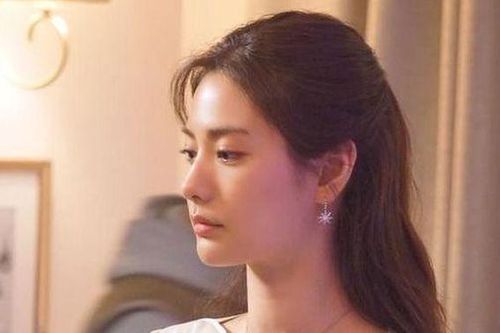Mẹ chồng bày cách cho con dâu trị chồng hay về khuya