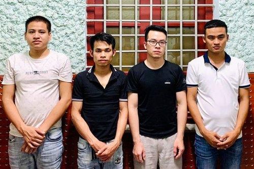 Cán bộ Trung tâm Y tế làm giả giấy ra viện bán cho nhiều công nhân