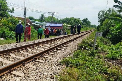 Bình Định: Một phụ nữ tử vong thương tâm khi đi qua đường sắt
