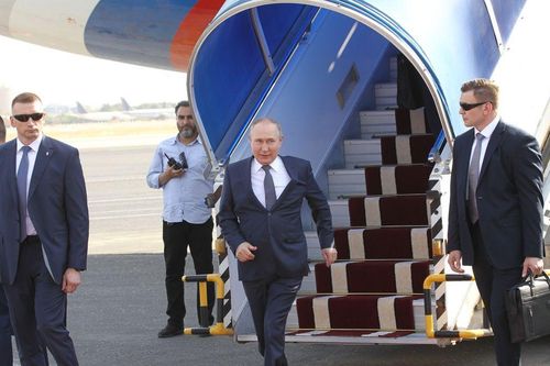 Ngôn ngữ cơ thể của Tổng thống Putin tiết lộ tình trạng thực sự của vấn đề năng lượng