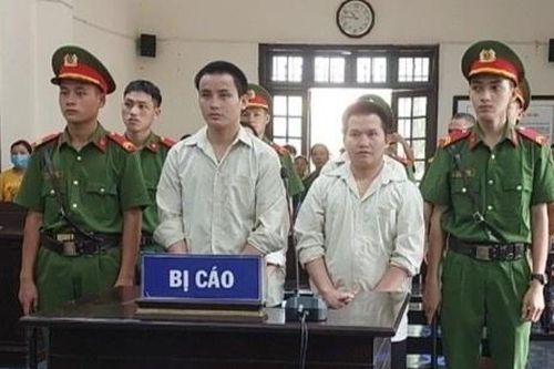 Vận chuyển 100 bánh heroin, 4 người lãnh án tử hình