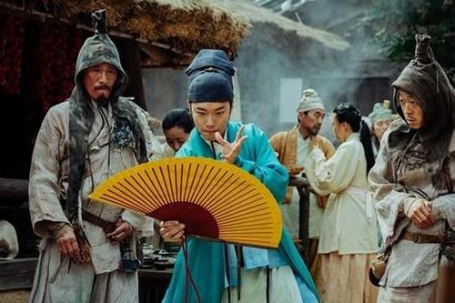 'Alienoid' có gì để xứng danh bom tấn viễn tưởng hoành tráng nhất năm của Hàn?