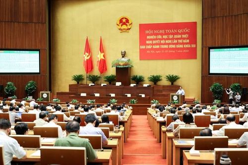 Hội nghị toàn quốc nghiên cứu, quán triệt và triển khai Nghị quyết Hội nghị Trung ương 5