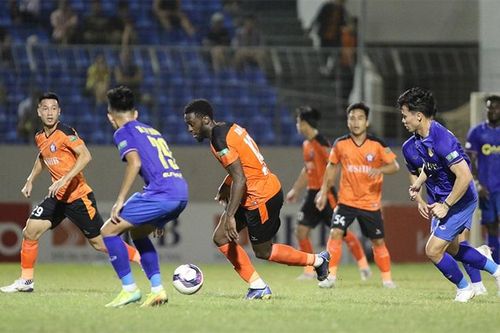 Vòng 9-V. League 2022: Căng thẳng nhóm đầu, gay go nhóm cuối