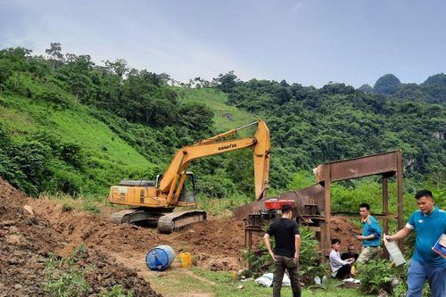 Triệu tập 'ông chủ' mỏ vàng trái phép tại khu vực giáp ranh Cao Bằng – Bắc Kạn