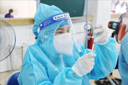 Dịch COVID-19 ngày 23/7: Số ca khỏi bệnh nhiều hơn 9 lần số ca mắc mới