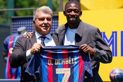 Barca bán thêm 15% bản quyền truyền hình
