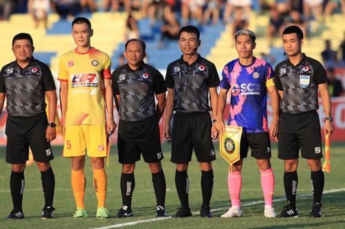 Kỳ lạ trận SLNA và Hải Phòng: 'Vua' và 'thượng đế' vào tầm ngắm