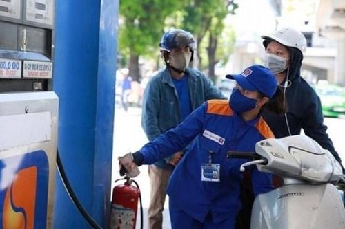 Hạ nhiệt giá xăng dầu