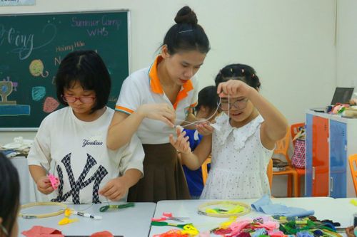 Nhiều khó khăn, vướng mắc trong quản lý đội ngũ nhà giáo người nước ngoài, ngoài công lập