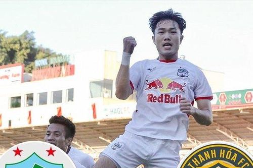 'Người hùng' Văn Toàn giúp HAGL thắng nhàn Thanh Hóa, áp sát ngôi đầu