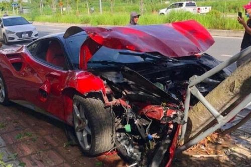 Thợ sửa xe tự ý lấy 'siêu xe' Ferrari 488 của khách chạy rồi gây tai nạn, phía đại lý nói gì?