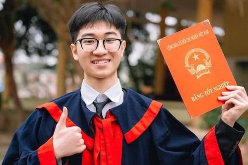 Phú Thọ: Thủ Khoa khối B duy nhất Lương Tùng Lâm đoạt điểm 10 môn toán