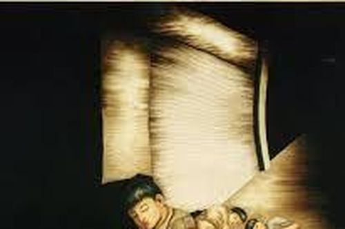 Thằng bé đánh giày