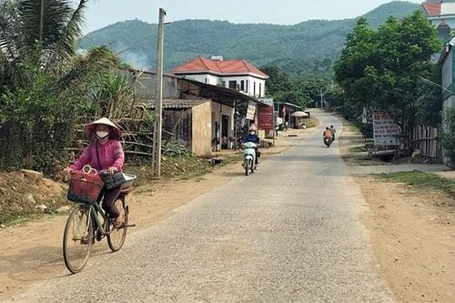Hòa Bình nỗ lực thu hẹp khoảng cách phát triển giữa các vùng miền