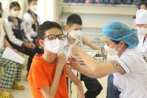 'Điểm danh' hàng loạt tỉnh chậm tiêm vaccine phòng COVID-19