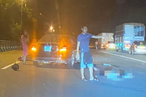 Đi vào làn cao tốc đại lộ Thăng Long, tài xế xe máy bị tông tử vong