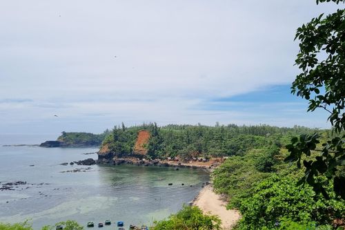 Quảng Ngãi: Tháo gỡ 'điểm nóng' về buôn bán tự phát ở xã Bình Châu