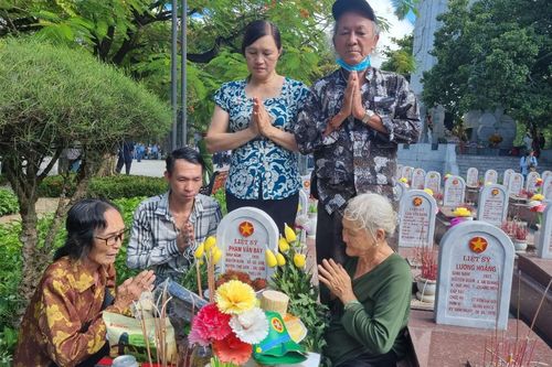 Bài 1: Những nỗi đau chưa bao giờ nguôi ngoai