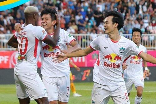 Điểm nhấn HAGL vs Thanh Hóa: Phố Núi thăng hoa; 'Máy săn bàn' trở lại
