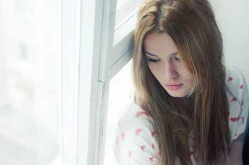 Đêm tân hôn ân ái nồng nàn, tôi điếng người khi chồng khóc lóc gọi tên người cũ