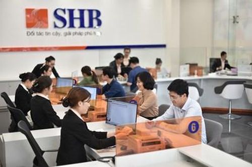 Đẩy mạnh chuyển đổi số để kết nối bền vững với khách hàng