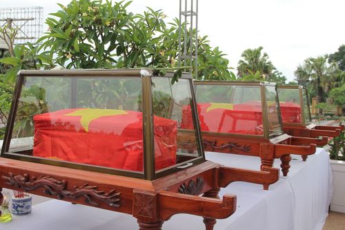 Nỗ lực đưa hài cốt liệt sỹ từ nước bạn Lào về Việt Nam an táng