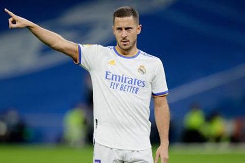 Real Madrid thất bại thảm hại khi thử nghiệm Hazard đá số 9 ảo