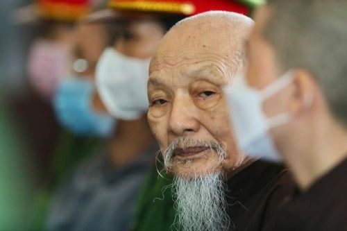 Vụ Tịnh thất Bồng Lai: Tạm đình chỉ tiếp nhận nội dung tố giác 'loạn luân' và 'lừa đảo'