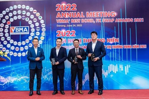 LienVietPostBank nhận 2 giải thưởng của Hiệp hội Thị trường Trái phiếu Việt Nam