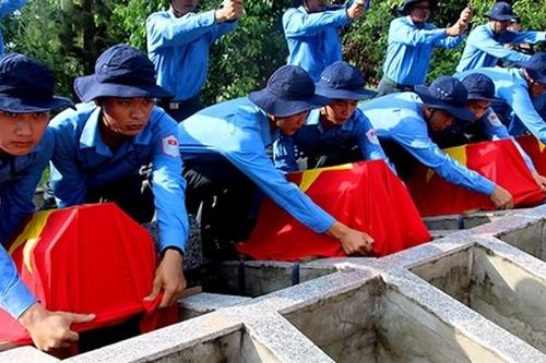 Tổ chức Lễ truy điệu, cải táng 80 hài cốt liệt sĩ quân tình nguyện và chuyên gia