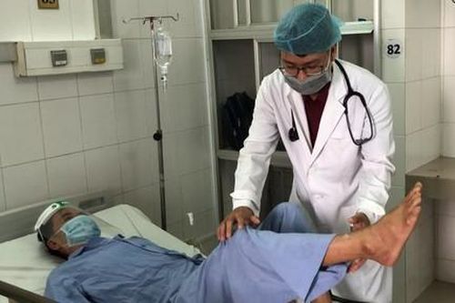 Ngành Y tế tại miền Tây: Nhiều bác sĩ xin nghỉ việc