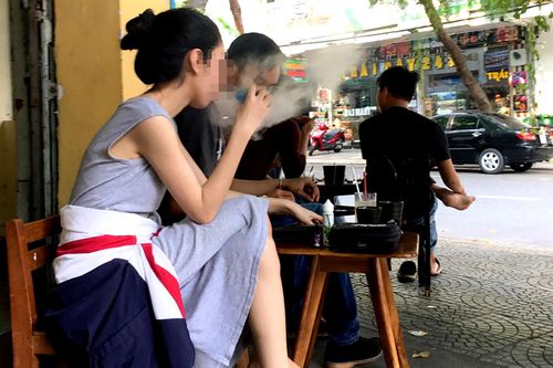 Hà Nội: Nữ sinh 20 tuổi hôn mê sâu sau khi hút thuốc lá điện tử có chứa ma túy