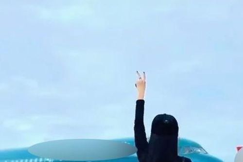 Bất chấp để nổi tiếng