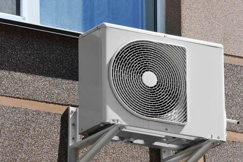 Nắng nóng kỷ lục vẫn không dám dùng điều hòa trong thời 'bão giá'