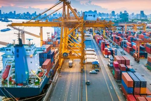 Standard Chartered dự báo tăng trưởng GDP của Việt Nam đạt 10,8% trong quý 3/2022