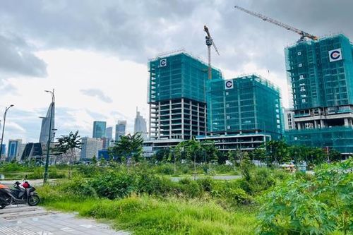 Cử tri đề nghị đánh thuế cao, lũy tiến 'trị' đầu cơ nhà đất, Bộ Tài chính nói gì?