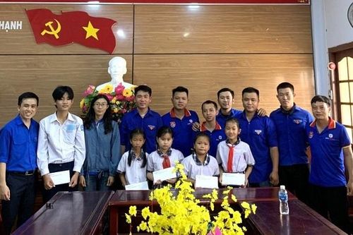 Công ty EPS: Nhiều hoạt động đền ơn đáp nghĩa thiết thực nhân ngày Thương binh liệt sỹ