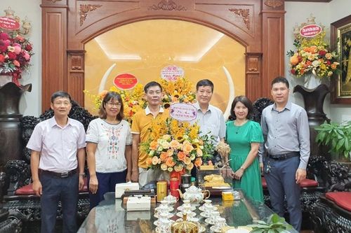 Báo Xây dựng tri ân nhân kỷ niệm 75 năm Ngày Thương binh - Liệt sỹ