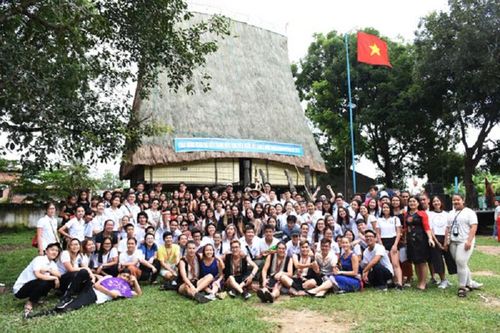 Khai mạc Trại hè Thanh thiếu niên kiều bào và tuổi trẻ TP Hồ Chí Minh năm 2022