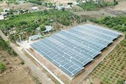 Đề nghị báo cáo các dự án điện mặt trời chưa đưa vào vận hành