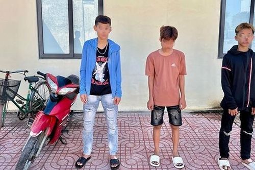 Gây tai nạn rồi đổi người điều khiển xe và bỏ trốn