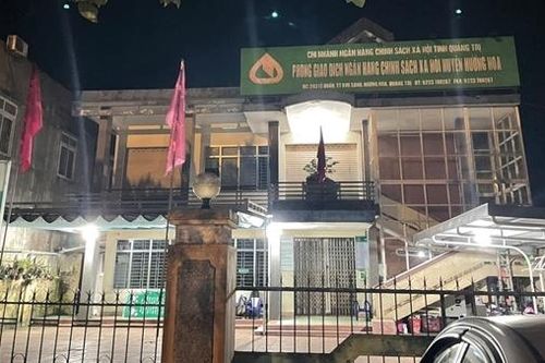 Làm rõ nguyên nhân giám đốc ngân hàng tử vong tại phòng làm việc
